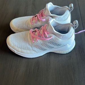 Adidas Crazyflight volleyball shoes - like new